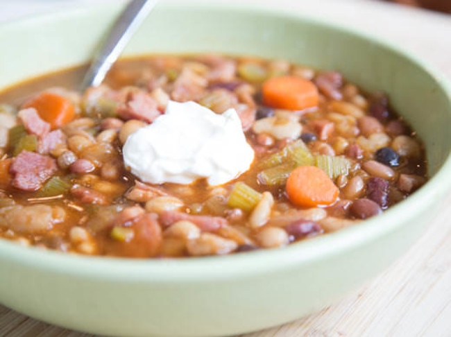 Sweet & Spicy Cajun Bean Soup