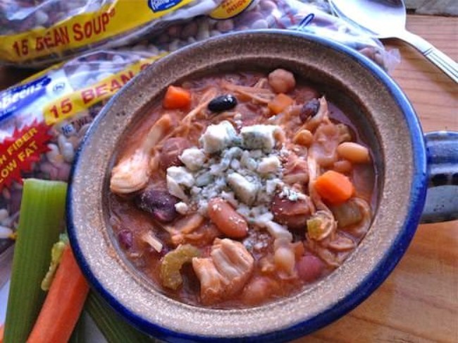 Slow Cooker Buffalo Chicken 15 BEAN SOUP®