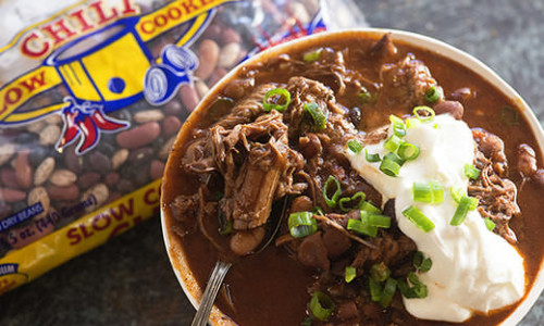 Slow Cooker Chili with Shredded Beef
