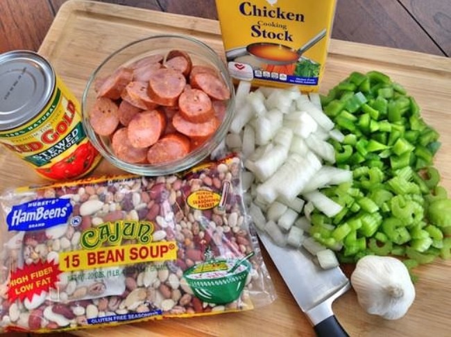 Slow Cooker Cajun 15 BEAN SOUP®
